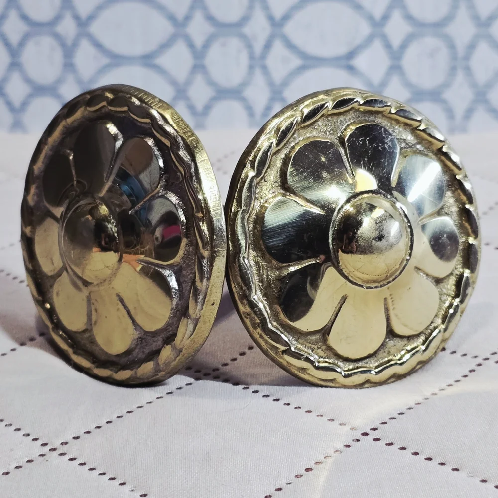 Vintage Brass Floral Rosette Curtain Tiebacks Pair 3.5